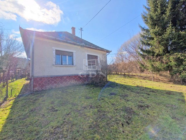Eladó családi ház, Kustánszegen 15.9 M Ft, 2 szobás