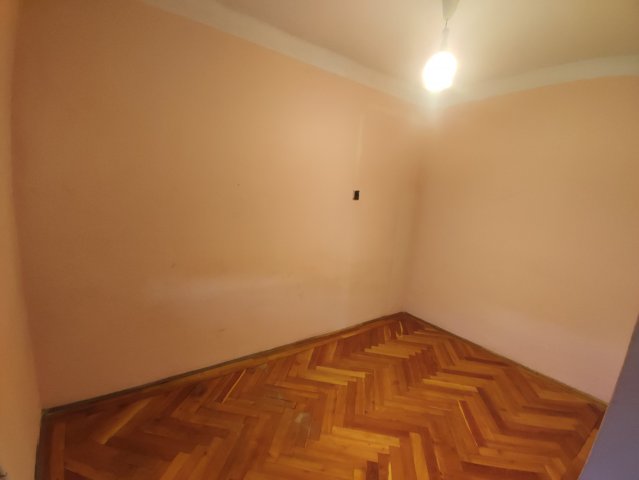 Eladó téglalakás, Debrecenben 49 M Ft, 3 szobás