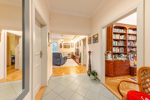 Eladó családi ház, Budapesten, II. kerületben 450 M Ft