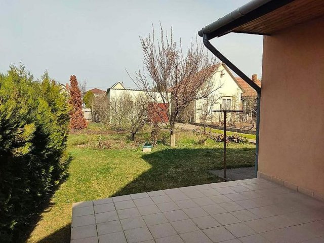 Eladó családi ház, Fóton 94.9 M Ft, 3 szobás