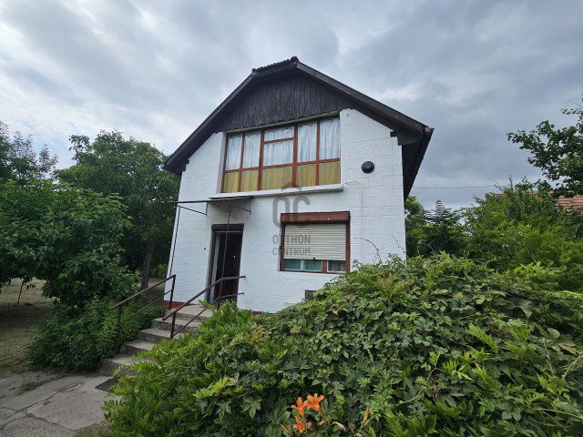 Eladó családi ház, Dömsödön 32.8 M Ft, 1 szobás