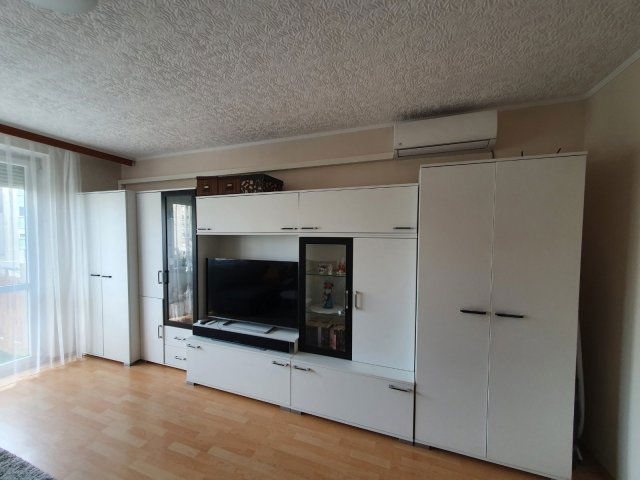 Eladó panellakás, Budapesten, XXI. kerületben 66.5 M Ft, 3 szobás