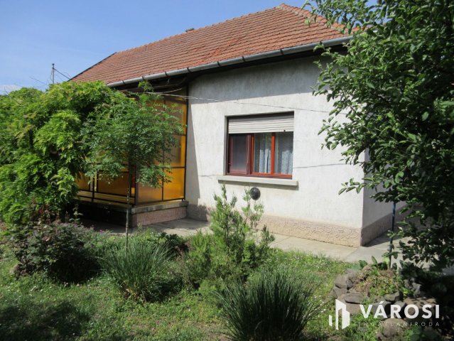 Eladó családi ház, Tótkomlóson 23 M Ft, 4 szobás