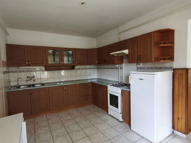 Eladó családi ház, Nagyatádon 28.9 M Ft, 3 szobás