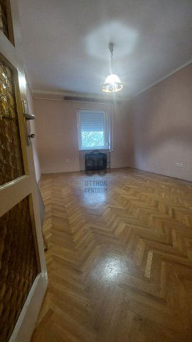 Eladó téglalakás, Salgótarjánban 12.5 M Ft, 2 szobás