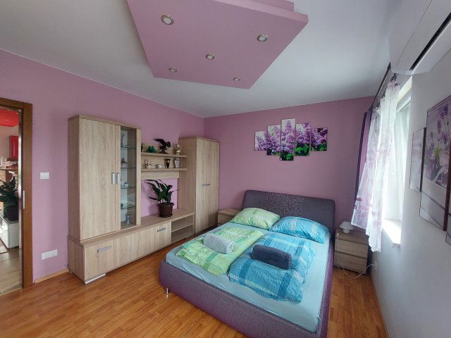 Eladó családi ház, Esztergomban 89 M Ft, 2+2 szobás