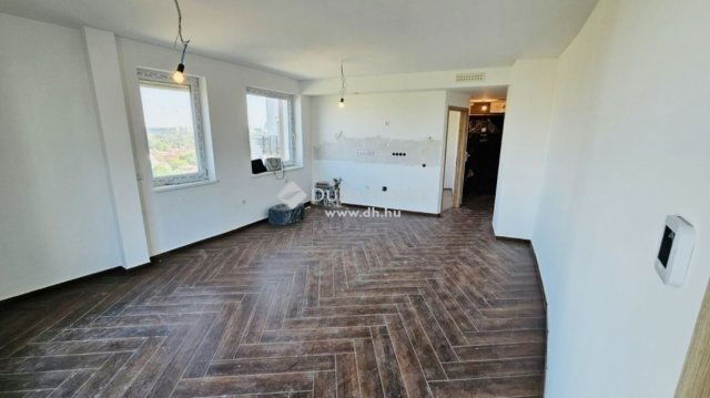 Eladó téglalakás, Budapesten, XIV. kerületben 75 M Ft, 2 szobás