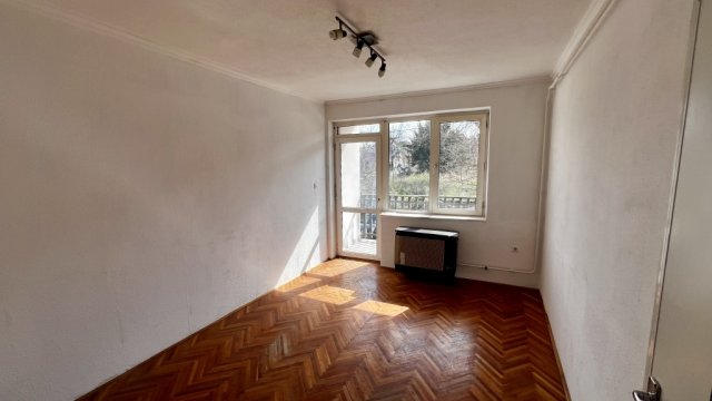 Eladó téglalakás, Egerben 57 M Ft, 3 szobás