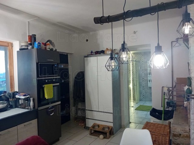 Eladó családi ház, Csopakon 230 M Ft, 3 szobás