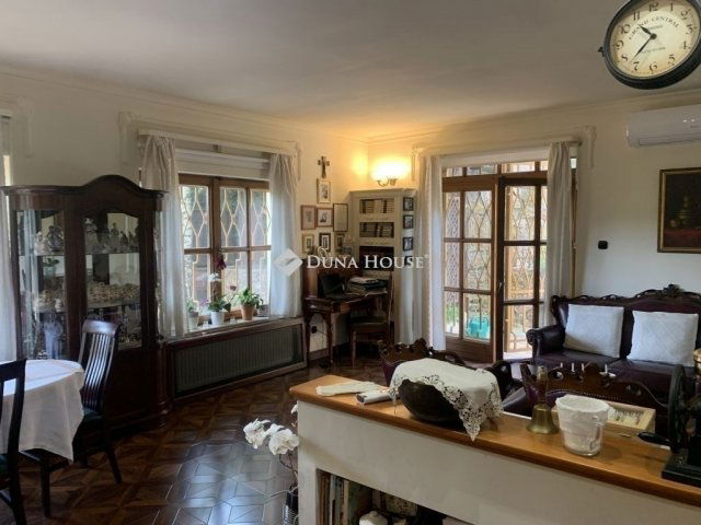 Eladó családi ház, Budapesten, XXII. kerületben 250 M Ft