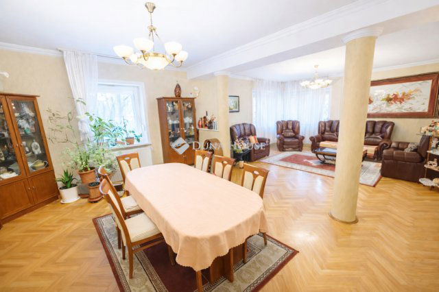 Eladó családi ház, Budapesten, XVI. kerületben 200 M Ft