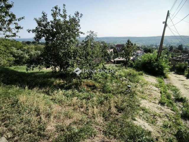 Eladó telek, Pannonhalmán 17 M Ft / költözzbe.hu