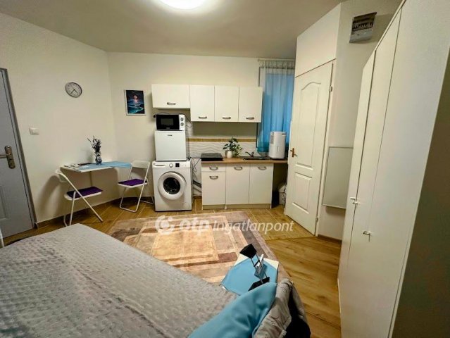 Eladó téglalakás, Budapesten, VIII. kerületben 19.9 M Ft