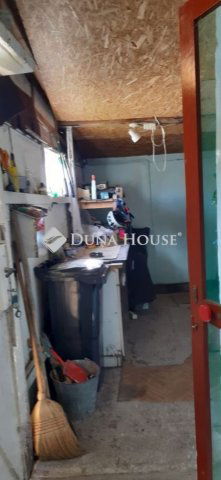 Eladó családi ház, Szentesen 14 M Ft, 1 szobás