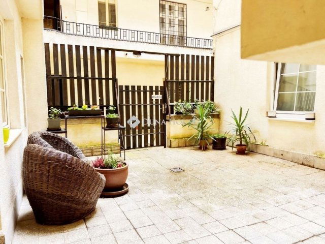 Eladó téglalakás, Budapesten, XIII. kerületben 131 M Ft