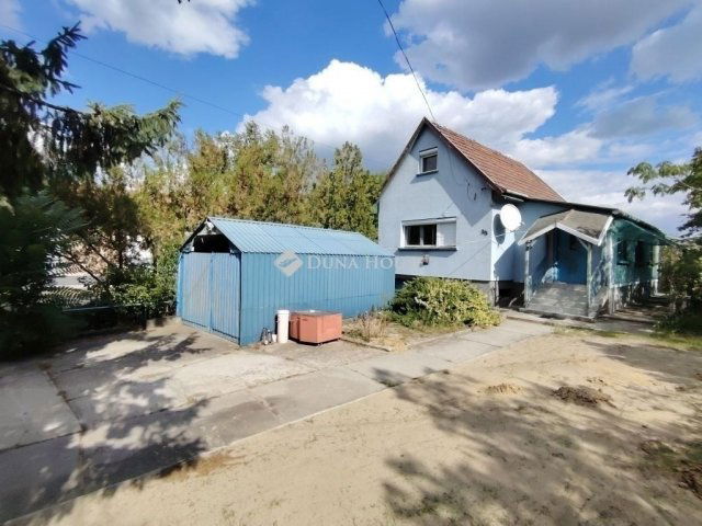 Eladó családi ház, Inárcson 45 M Ft, 4 szobás
