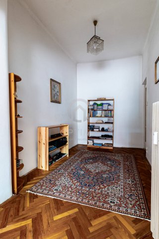 Eladó téglalakás, Budapesten, V. kerületben 129.9 M Ft, 2 szobás