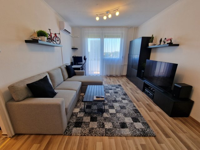 Eladó panellakás, Budapesten, XXI. kerületben 48.5 M Ft, 2 szobás