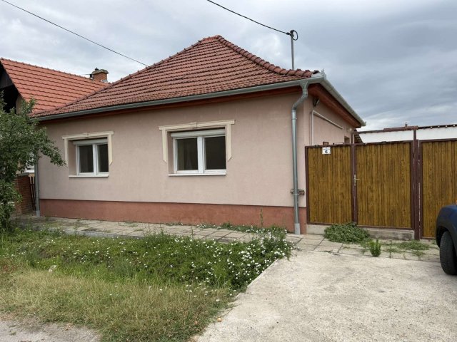 Eladó családi ház, Gyulán, Kapa utcában 51.5 M Ft, 2 szobás