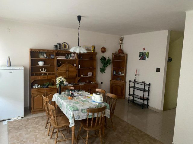 Eladó sorház, Esztergomban 88.99 M Ft, 6 szobás