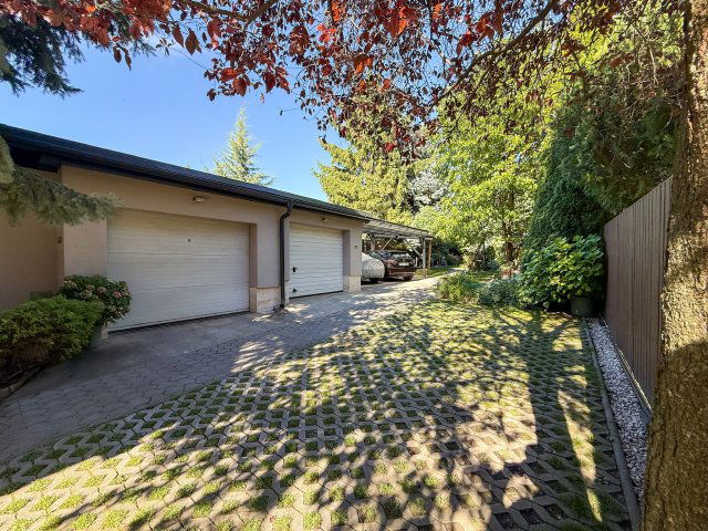 Eladó családi ház, Budapesten, XVI. kerületben 274.9 M Ft