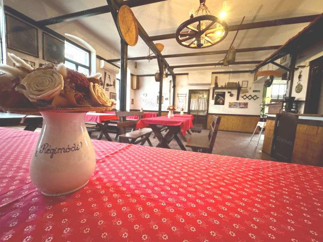 Eladó üzlethelyiség, Szarvason 85 M Ft / költözzbe.hu