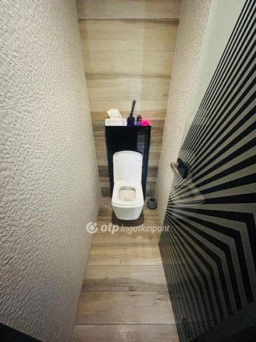 Eladó téglalakás, Budapesten, XIII. kerületben 79.99 M Ft