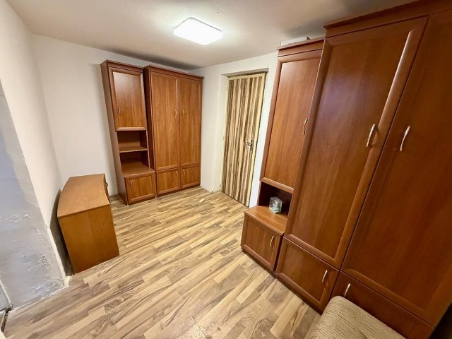 Eladó téglalakás, Vácon 41 M Ft, 1+2 szobás