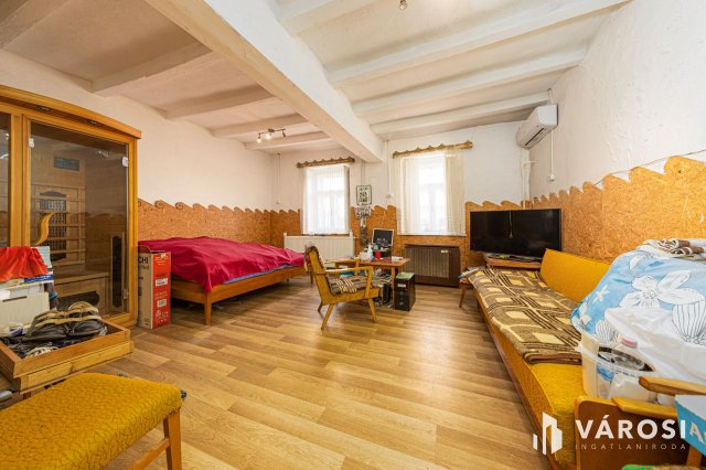 Eladó családi ház, Földeákon 15.99 M Ft, 2 szobás