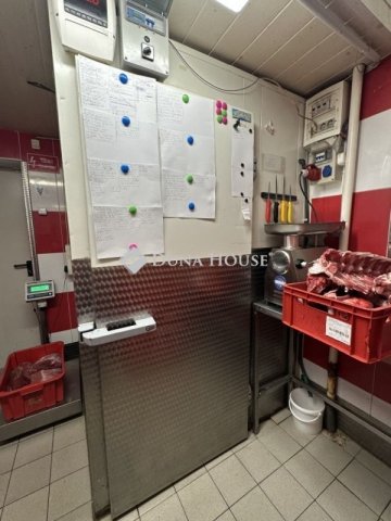 Eladó üzlethelyiség, Budapesten, VII. kerületben 299 M Ft