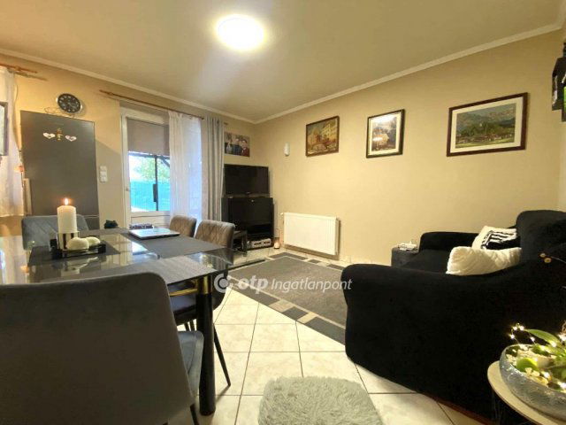 Eladó családi ház, Zamárdiban 91.99 M Ft, 4+2 szobás