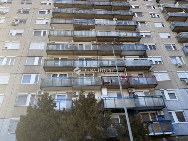 Eladó panellakás, Budapesten, XVIII. kerületben 43.9 M Ft