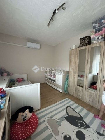 Eladó családi ház, Monoron 110 M Ft, 4 szobás