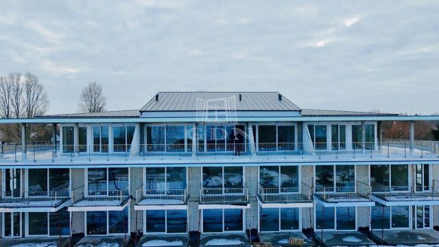 Eladó téglalakás, Balatonmáriafürdőn 49.987 M Ft, 1+1 szobás