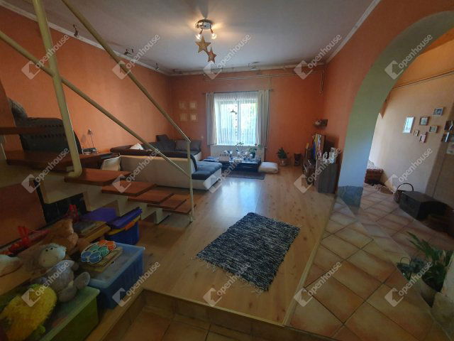 Eladó családi ház, Nagykanizsán 33.9 M Ft, 5 szobás