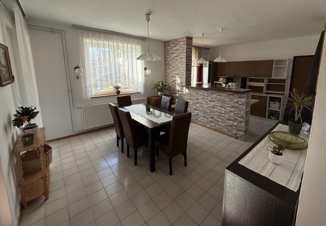 Eladó családi ház, Zalaegerszegen 89 M Ft, 5 szobás