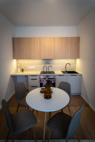 Eladó téglalakás, Szolnokon 29.9 M Ft, 1 szobás
