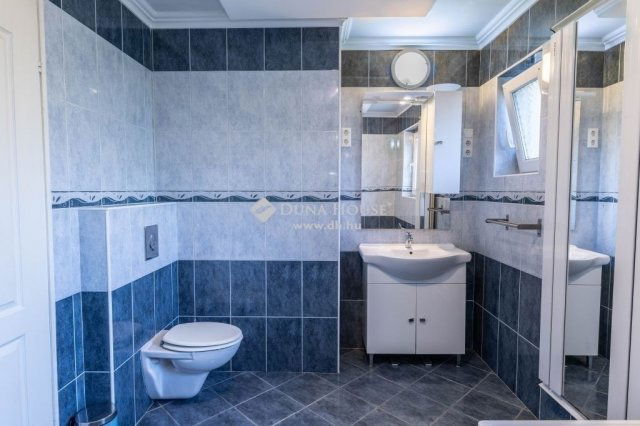 Eladó ikerház, Budapesten, XVII. kerületben 119.9 M Ft, 6 szobás