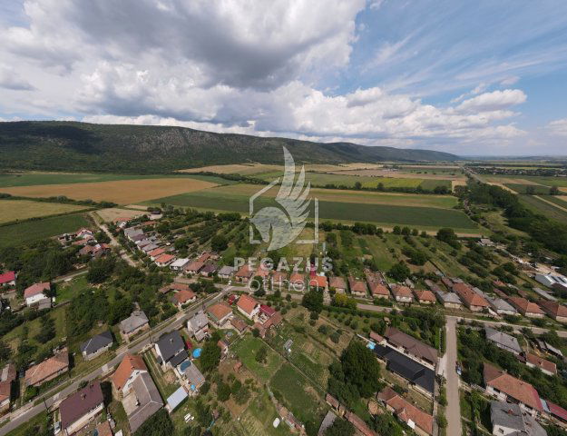 Eladó családi ház, Bódvaszilason 15.9 M Ft, 2 szobás
