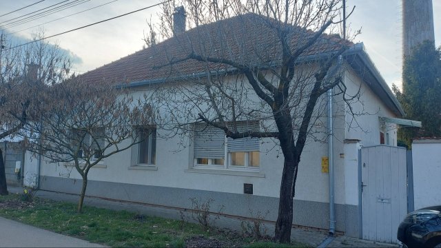 Eladó családi ház, Gyulán 88.2 M Ft, 5 szobás