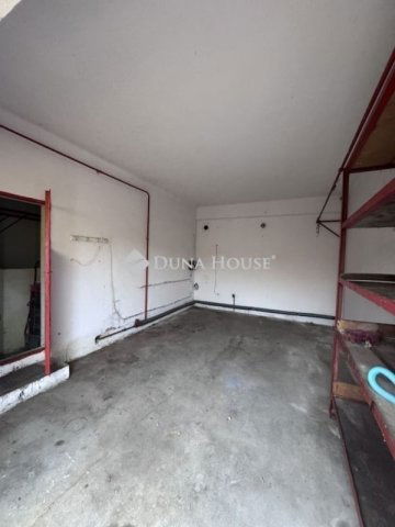 Eladó családi ház, Ceglédbercelen 67 M Ft, 5 szobás