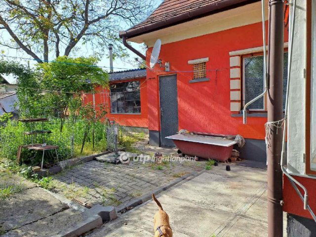 Eladó családi ház, Budapesten, XVII. kerületben 67.5 M Ft