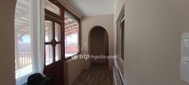 Eladó családi ház, Dömsödön 49.9 M Ft, 1+3 szobás