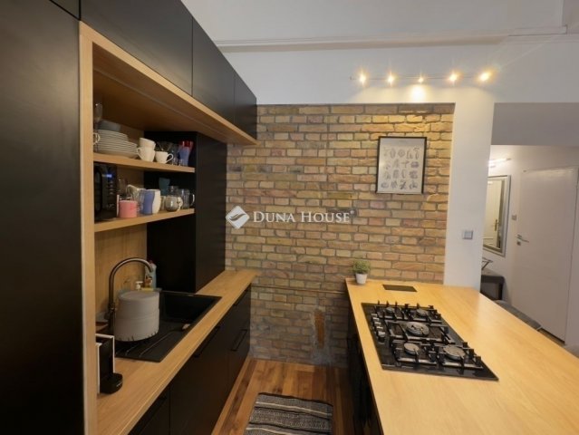 Eladó téglalakás, Budapesten, IX. kerületben 99.95 M Ft