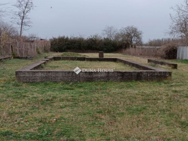 Eladó telek, Pusztaszeren 2.2 M Ft / költözzbe.hu