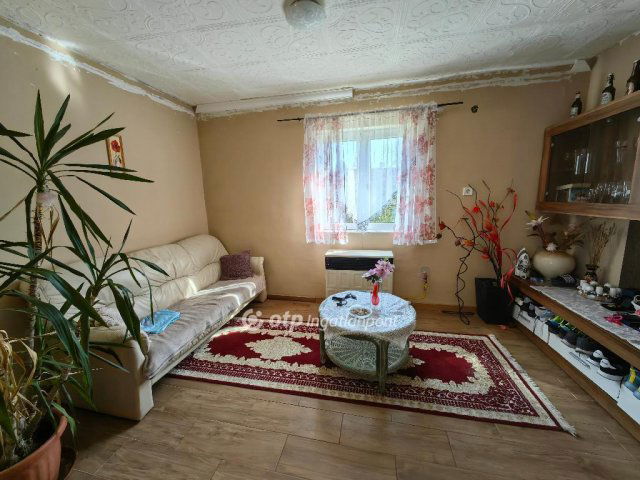 Eladó családi ház, Püspökladányban 15.5 M Ft, 2+1 szobás