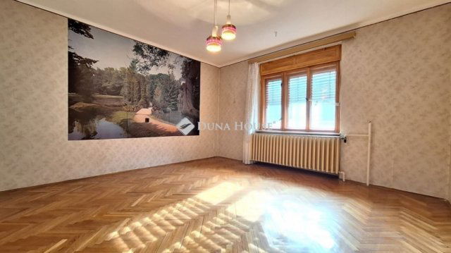 Eladó családi ház, Szarvaskőben 49.5 M Ft, 5 szobás