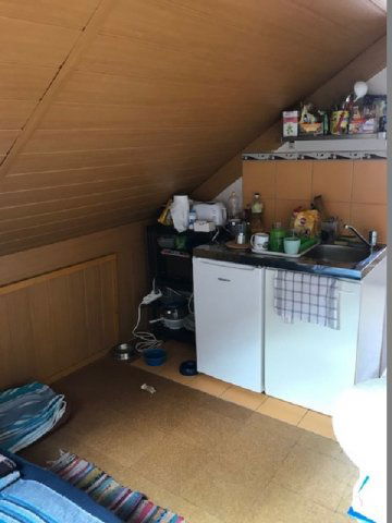 Kiadó téglalakás, albérlet, Pécsett, János utcában, 1 szobás