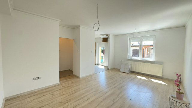 Eladó téglalakás, Nyíregyházán 54.9 M Ft, 2 szobás