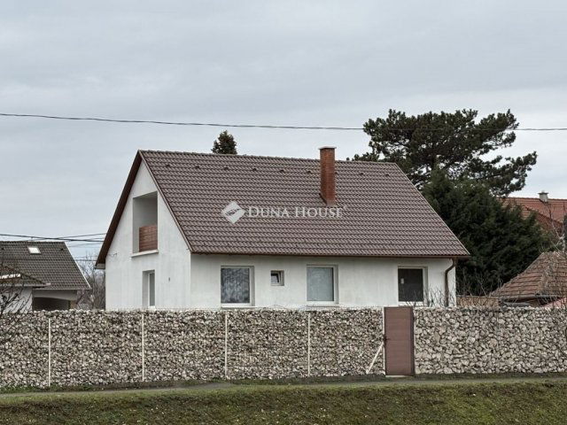 Eladó családi ház, Gyálon 116 M Ft, 6 szobás